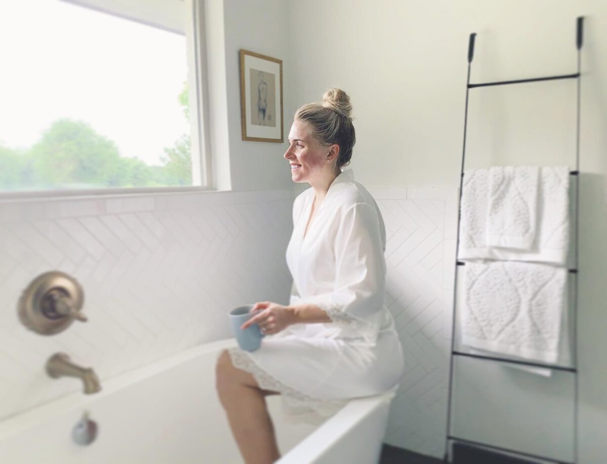 Mallory-Ming-Ennis-blogger-self-care-skincare-featured